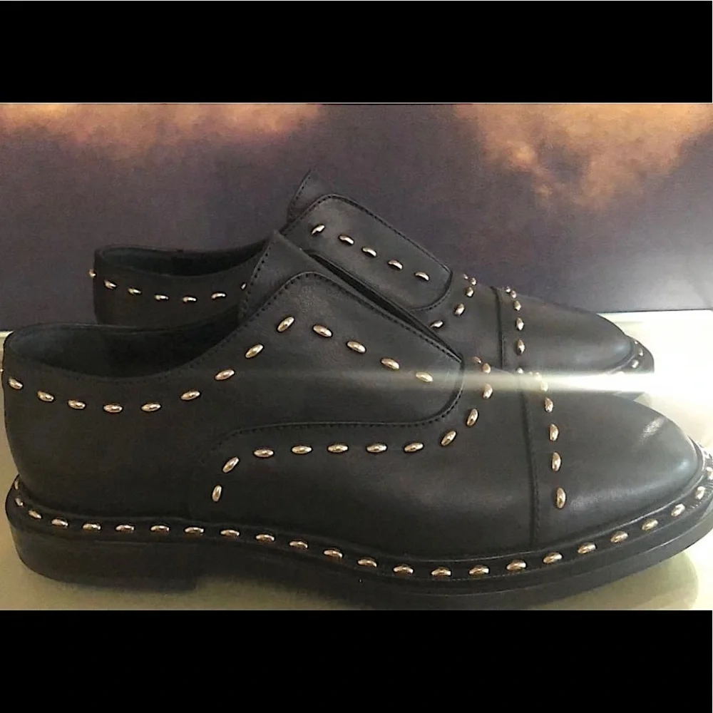 NWT AGL Black leather flats made in italy